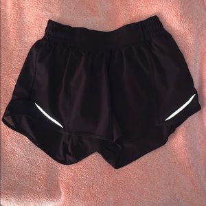 BLACK HOTTY HOT LULU SHORTS